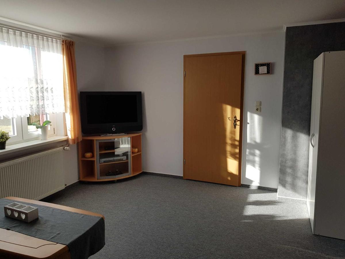 Ferienwohnung Am Peenetal Bentzin Kültér fotó